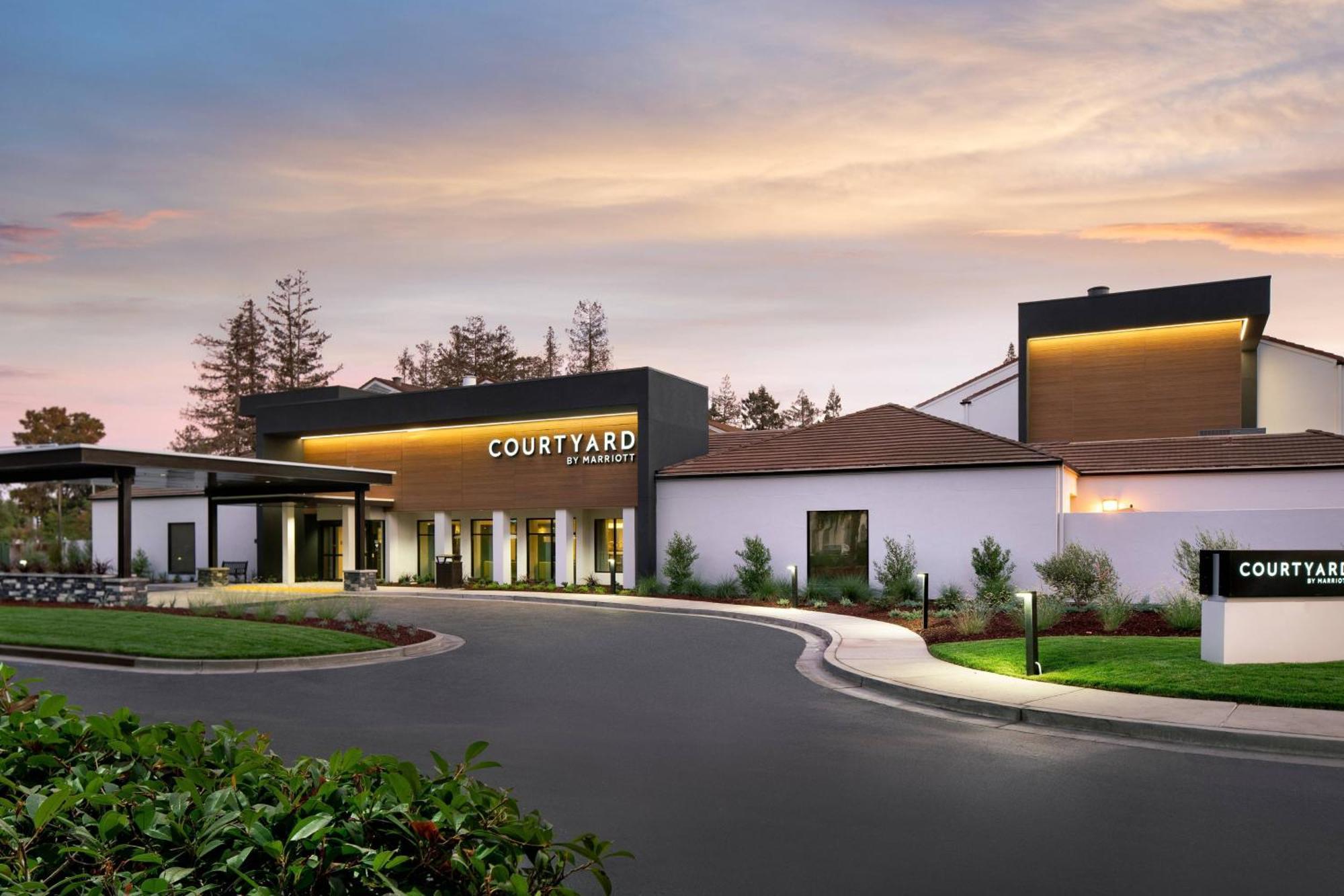 מלון Courtyard San Jose קופרטינו מראה חיצוני תמונה